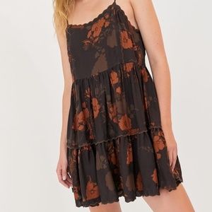 UO Hanna Rayon Scallop Babydoll Mini Dress